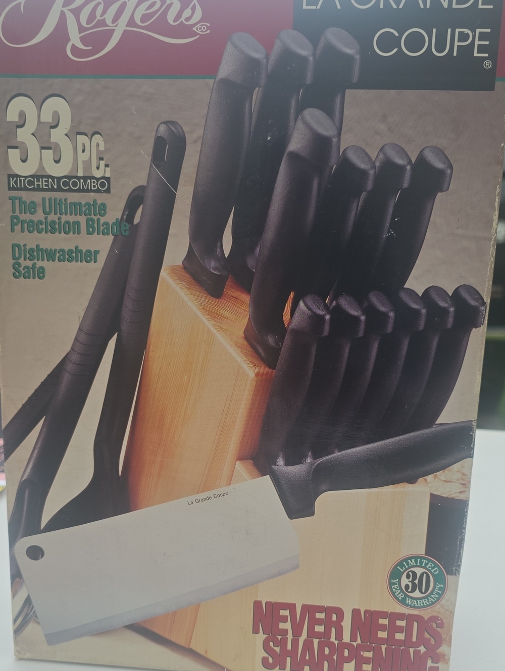 Rogers 33-Piece Kitchen Knife Set with Black Handles and Wooden Block